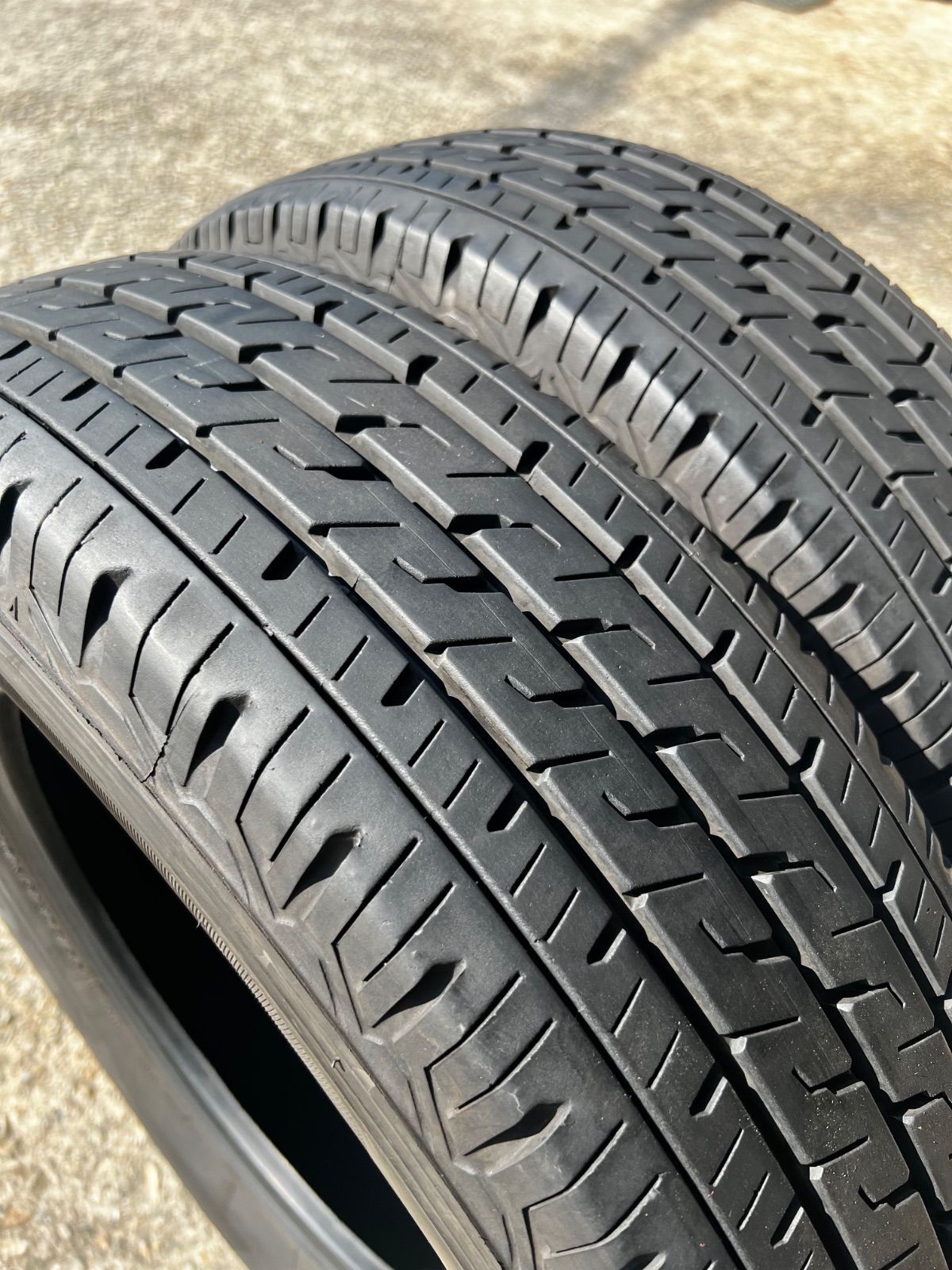  ブリヂストン エコピアR 710 4輪2本セット 195 80 R 15 338 15インチ サマータイヤ ノーマルタイヤ