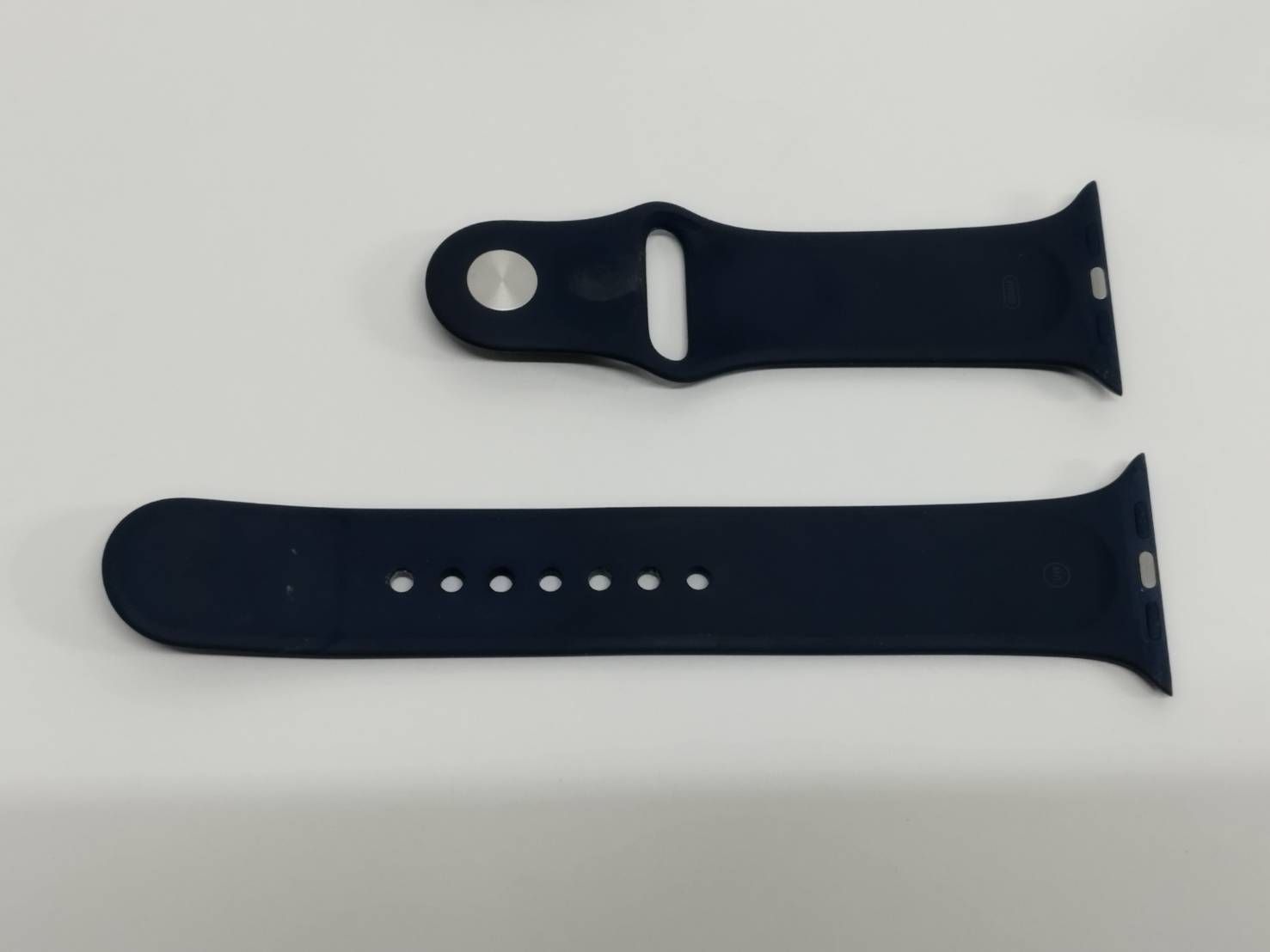 Apple Watch Series 8 GPS 45mm A2771 ミッドナイト MNP83J A