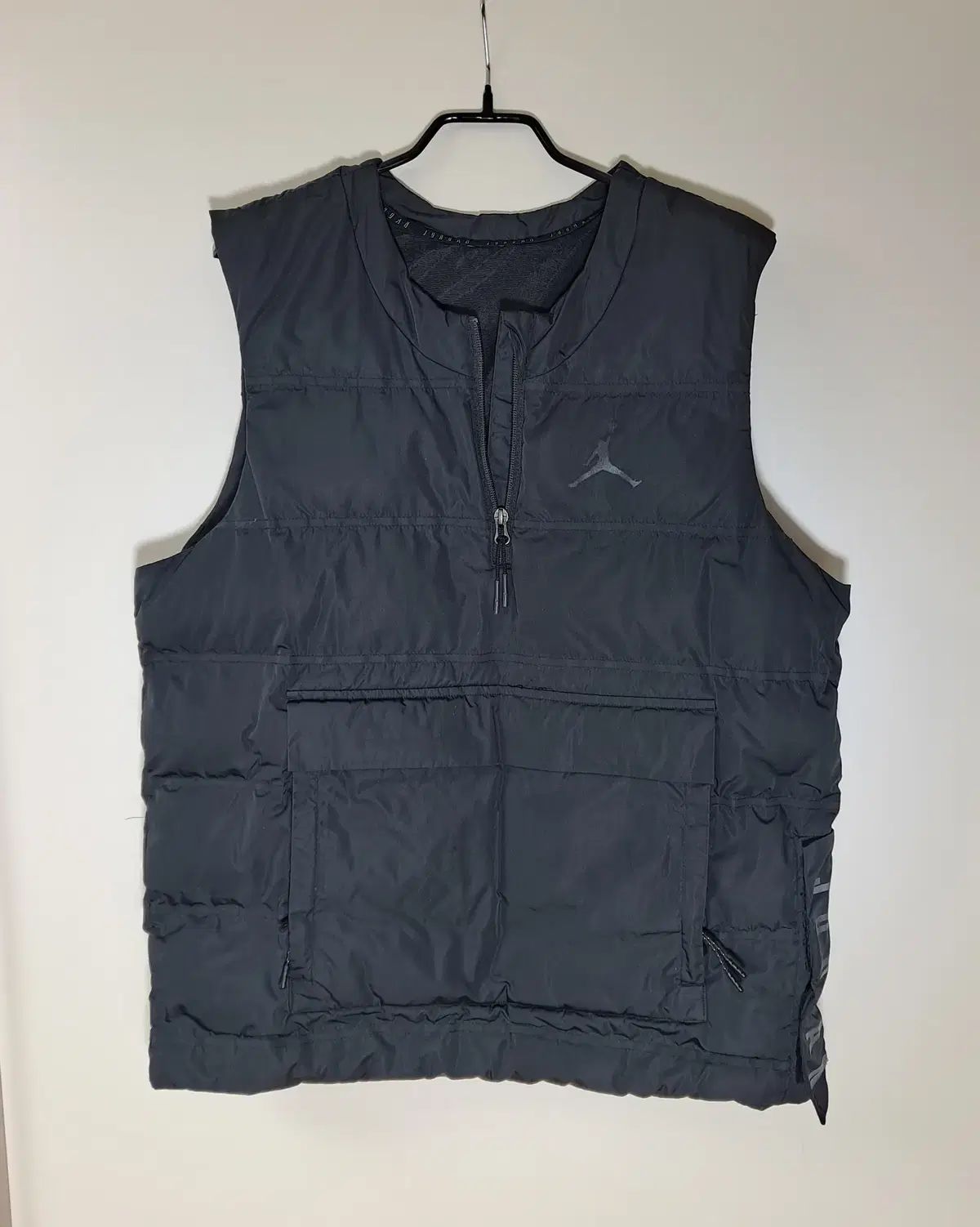 ナイキ ジョーダン 23 テック ダウンベスト L