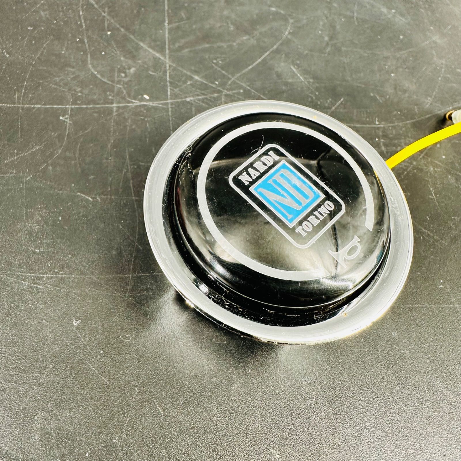 ナルディ NARDI ホーンボタン 当時物 サイドスポーク ナルディ NARDI