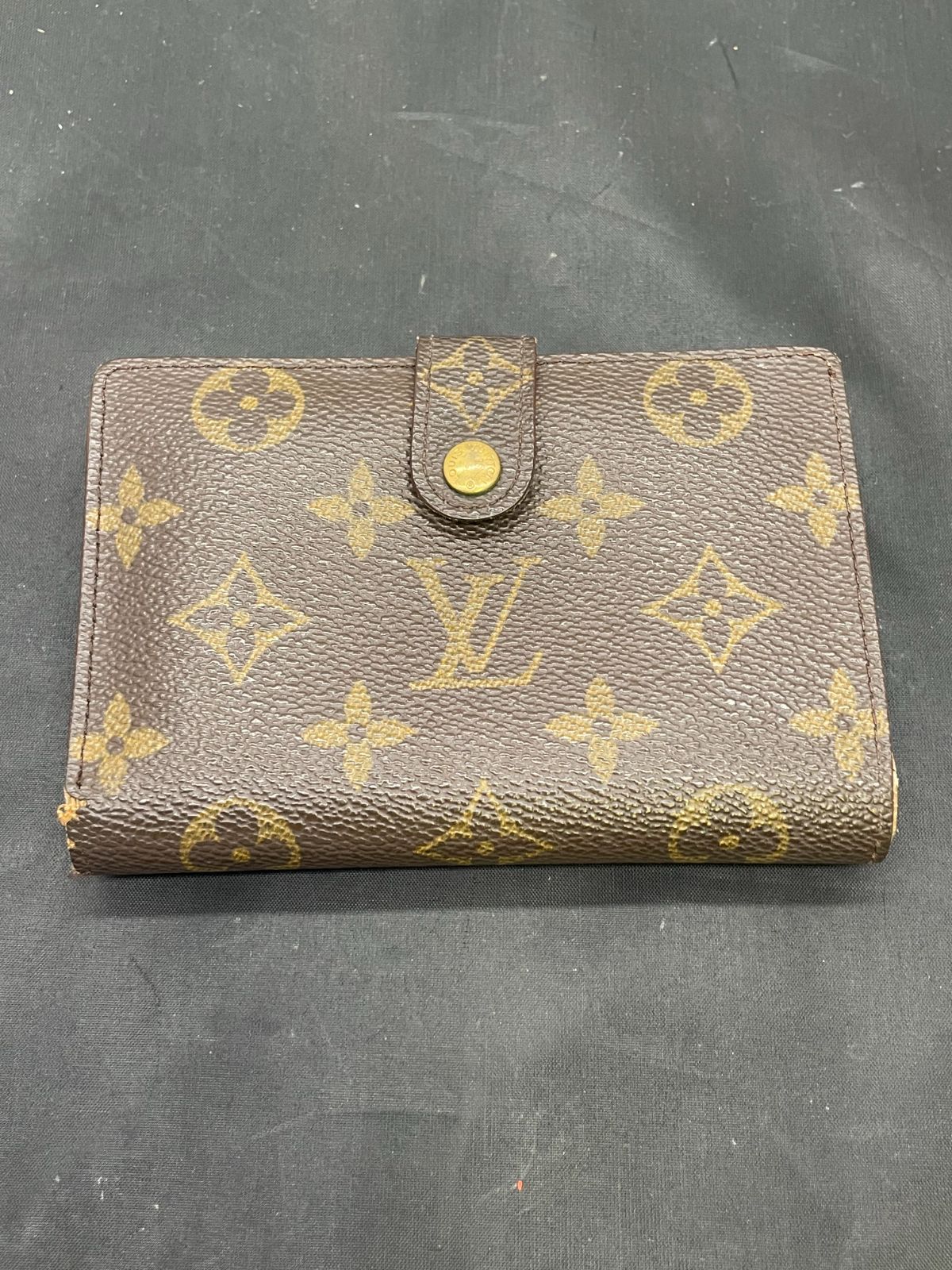 ルイヴィトン モノグラム 財布 B25090860