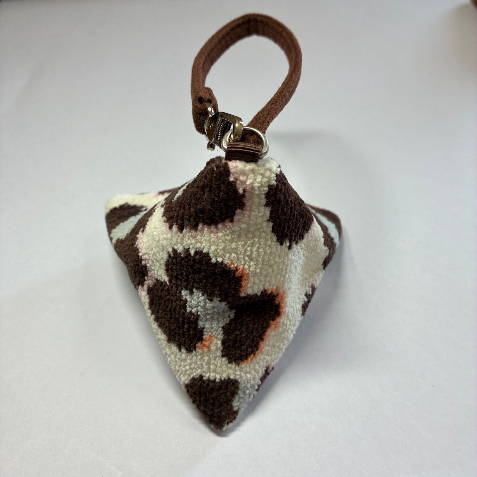 FEILER/フェイラー/チャームポーチ/テトラポーチ/レオパード柄