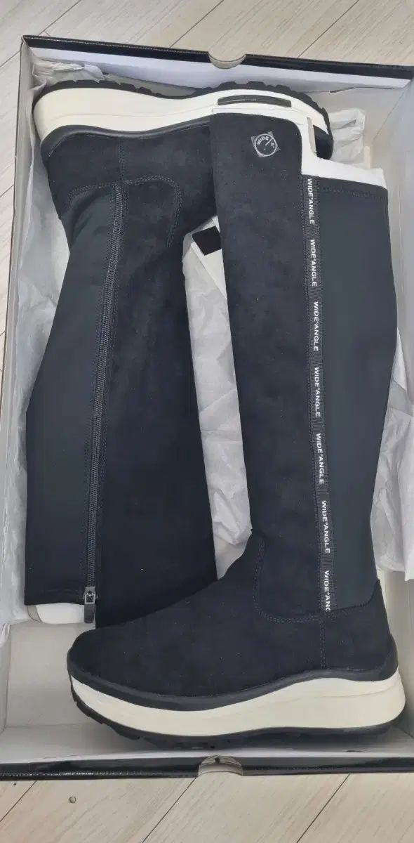 235ミリ ブラック