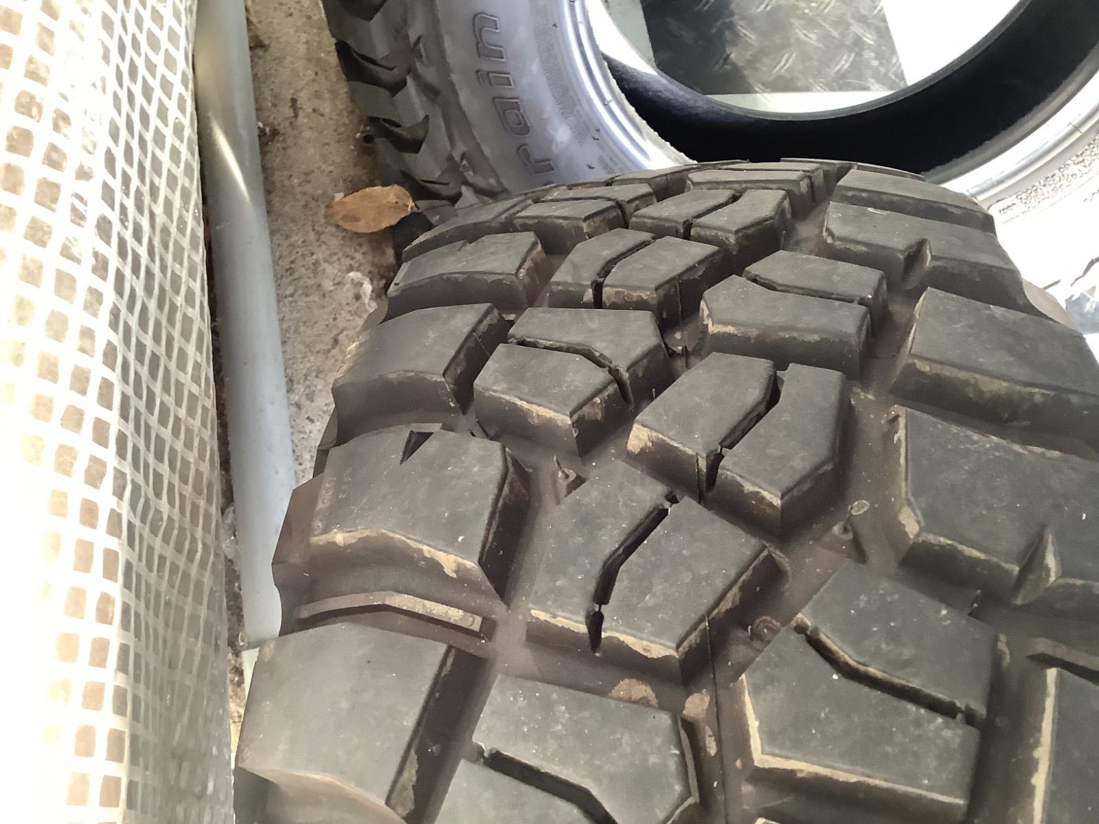 タイヤ4本セット