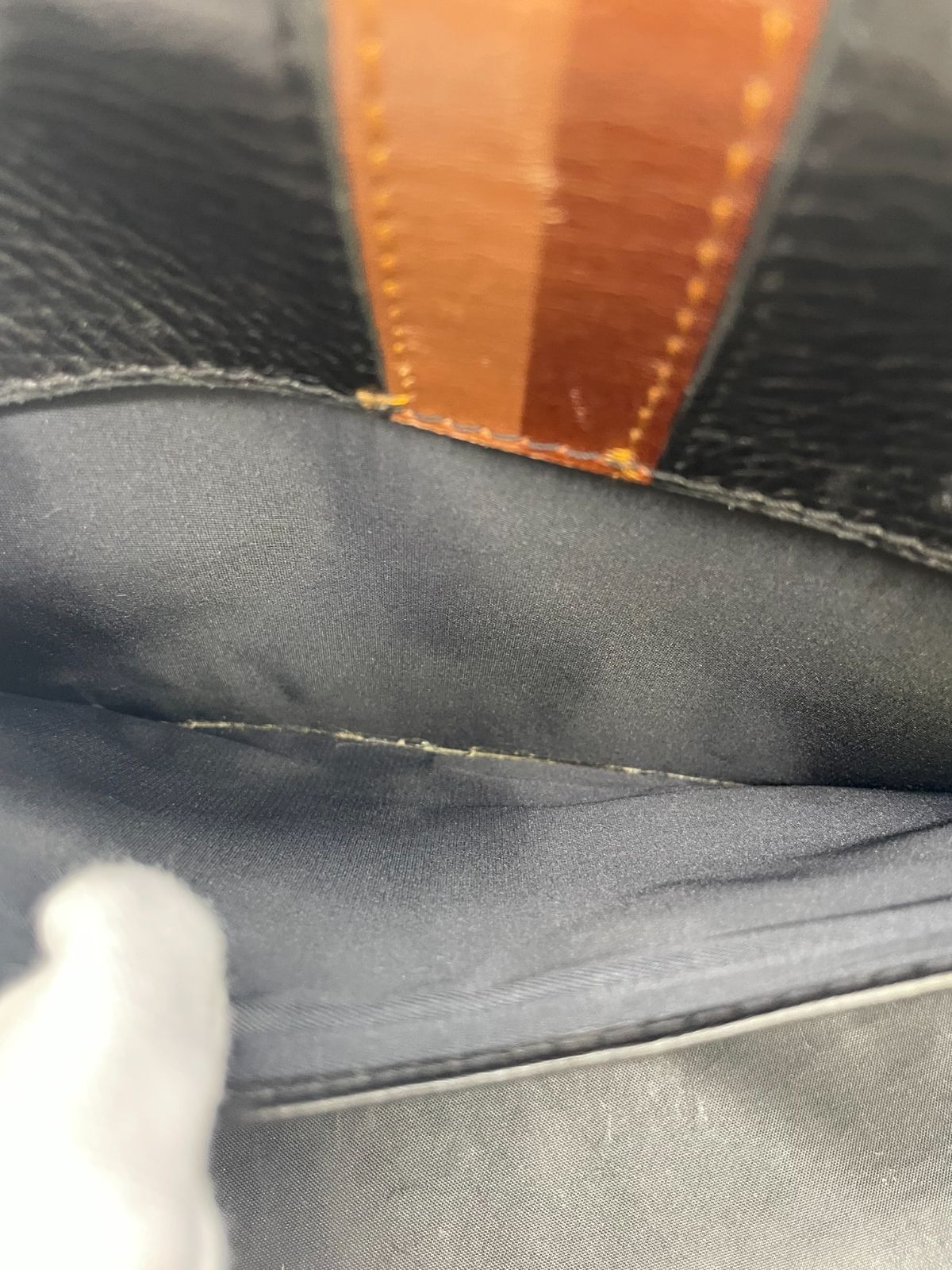 セカンドバッグ B25090840