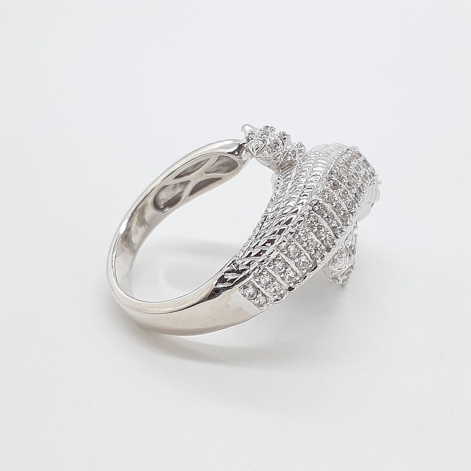 ホワイトサファイア