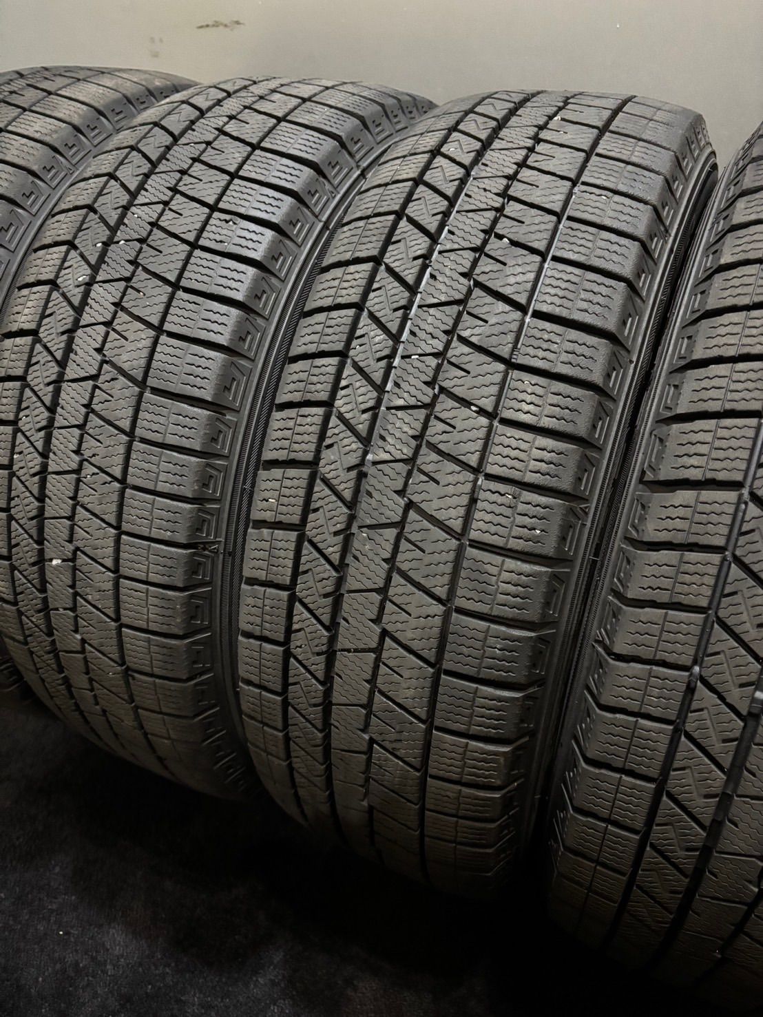 185 60 R 15 DUNLOP WINTER MAXX 03 21年製 スタッドレス 4本 ダンロップ ウィンターマックス アクア ヤリス フィット 3 K 483