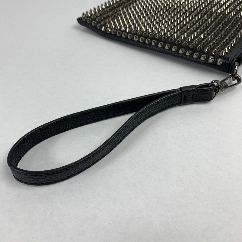 スパイク スタッズ