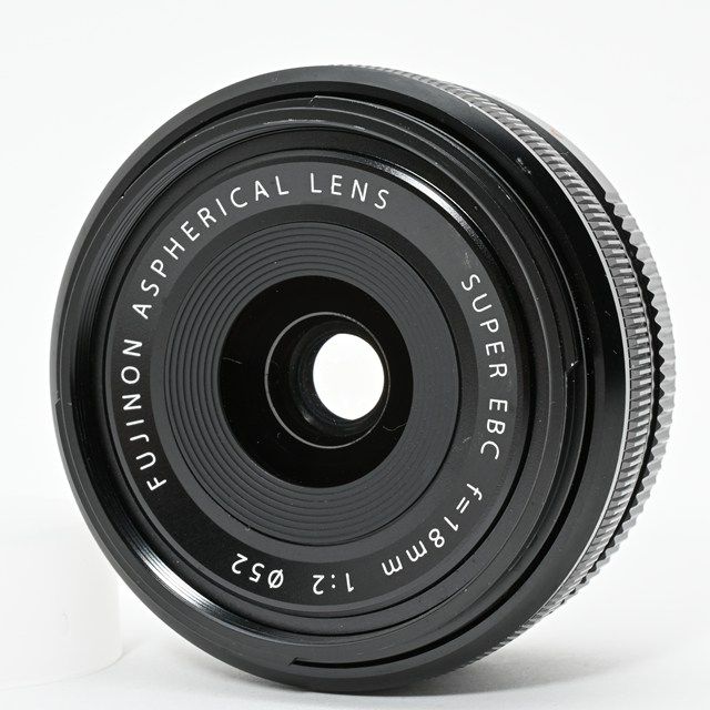 並品 XF 18 mmF 2 R 単焦点広角レンズ コンパクト 明るいF 2開放 スナップ 風景撮影に最適