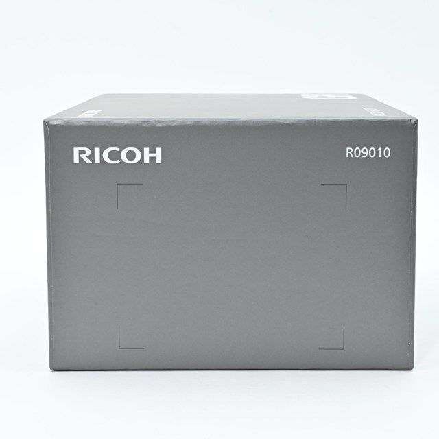 ポケットサイズの最強スナップカメラ