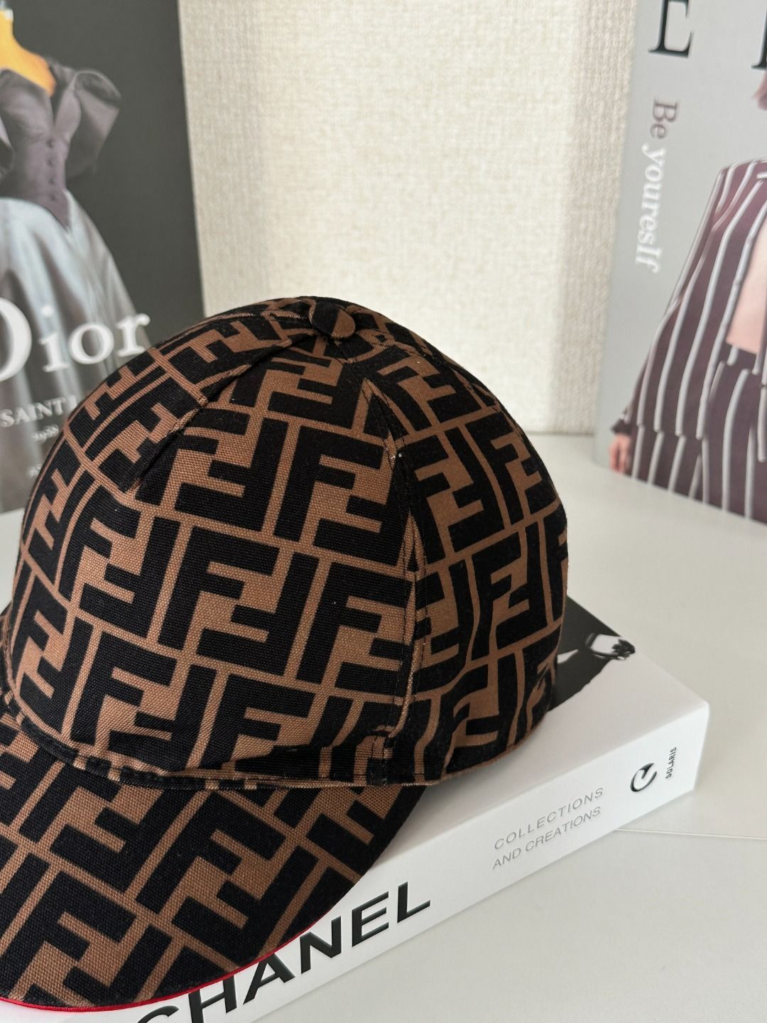 ベースボールキャップ