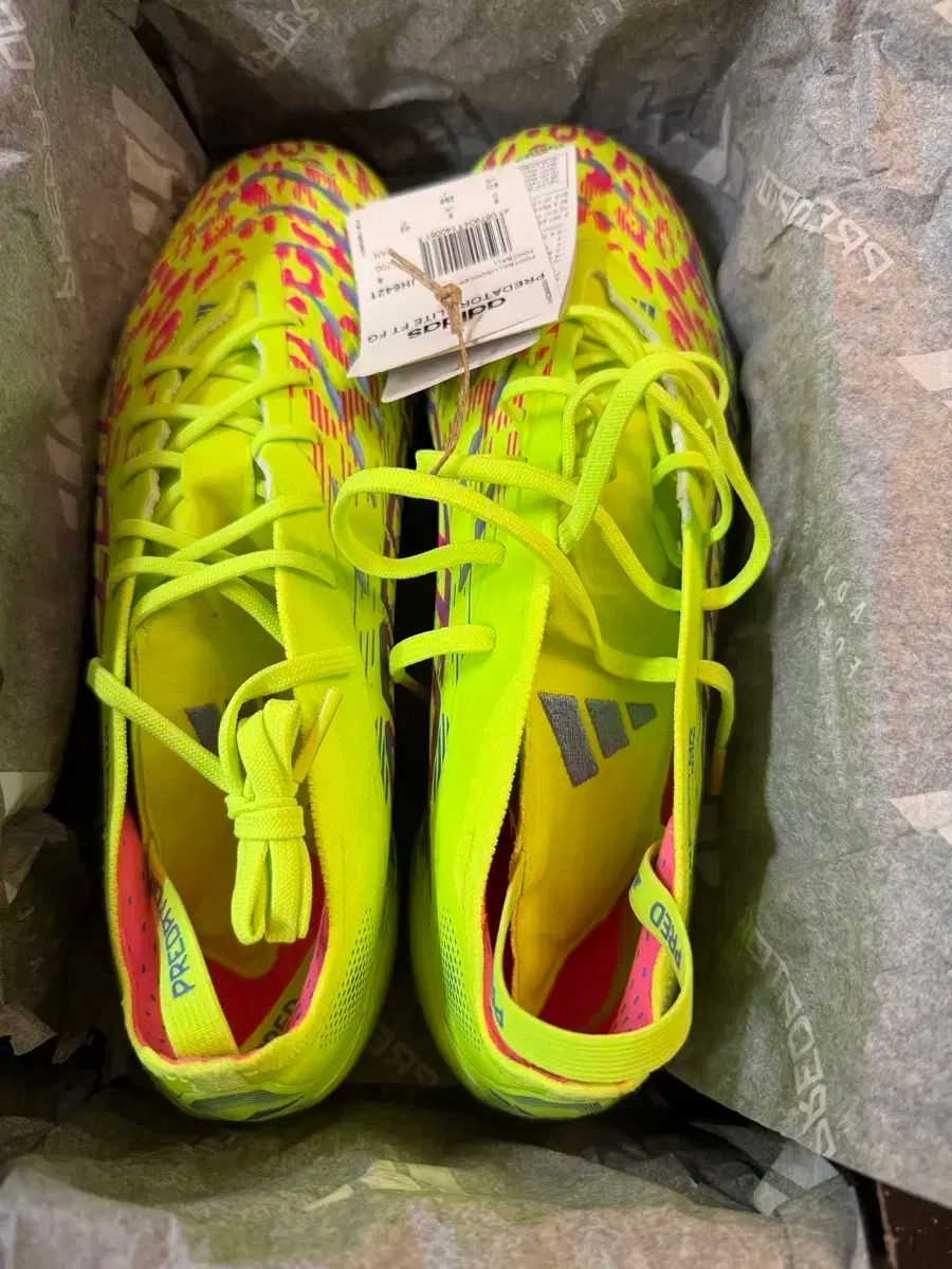 アディダス プレデター エリート FG 265