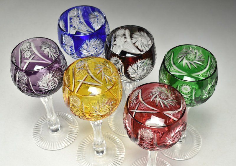 蔵A5598a クリスタルガラス 色被せ切子 ワイングラス 六客