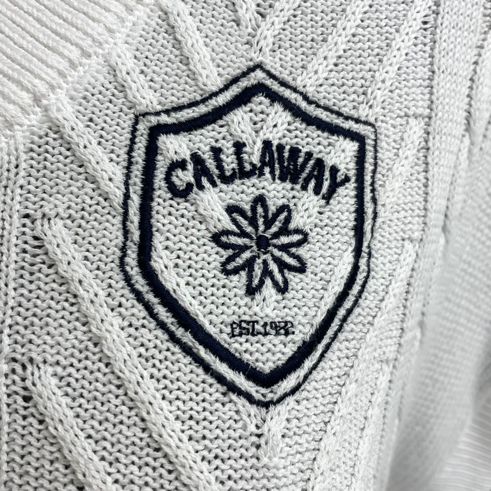 アクリル Vネック