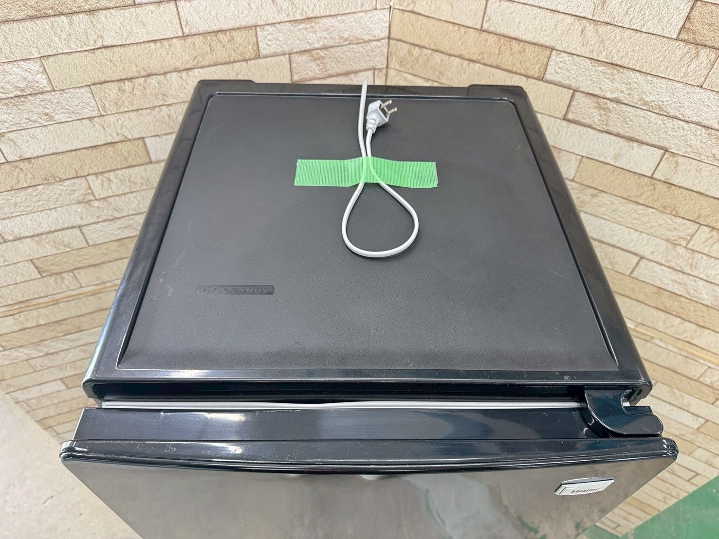 大阪送料無料☆3か月保障付き☆冷蔵庫☆ハイアール☆2ドア