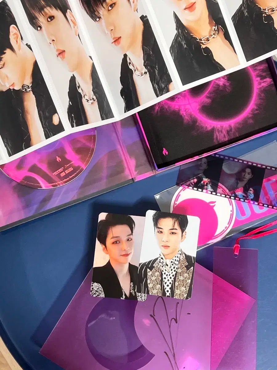 カン ダニエル KANG DANIEL サイン入り アルバム MAGENTA トレカ 含む