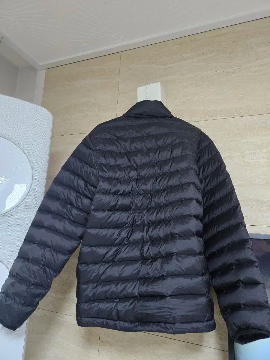 アウトドアプロダクツ パーテックス クォンタム 軽量 ダウン ジャケット GULLKHAN_COM