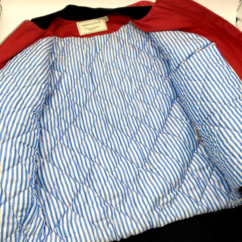 MAISON KITSUNE メゾンキツネ MA-1 ボンバージャケット KML-0452-B メンズ Mサイズ レッド アウター A15097 KANDAIZUMI_COM