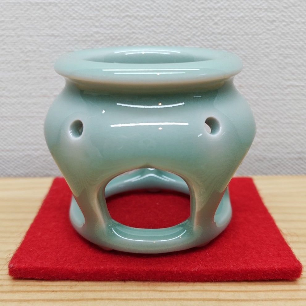 逢絢亭 茶道具 蓋置 平戸焼 青磁 夜学蓋置 横石嘉助 共箱入り