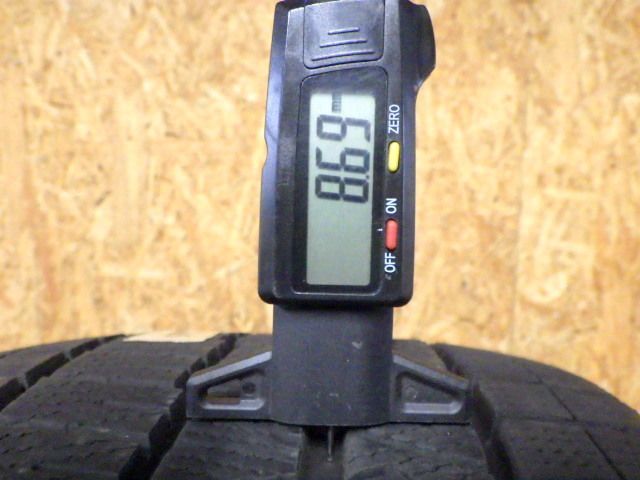 SP 943 D 製造8 5部山 DUNLOP WM 03 235 40 R 19 1本