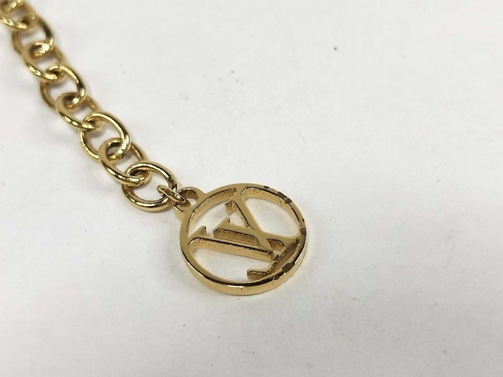 シルバー メタル