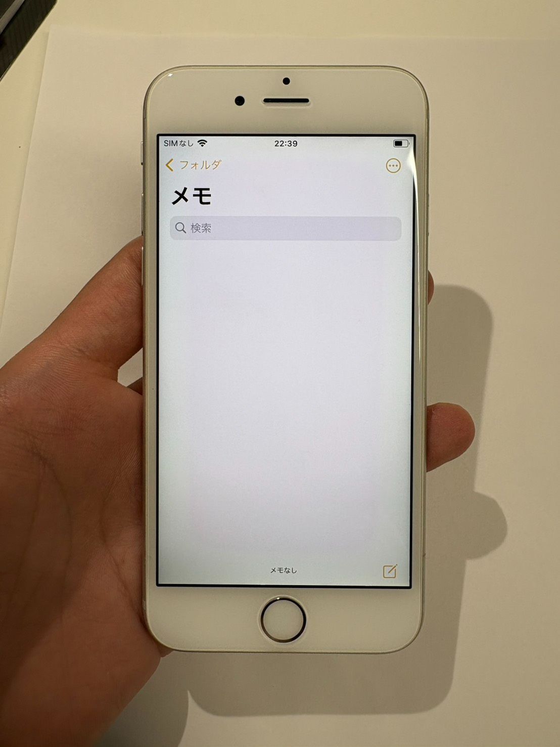 ☆中古 iPhone6S 64GB シルバー SIMフリー 初期済 レトロカメラ