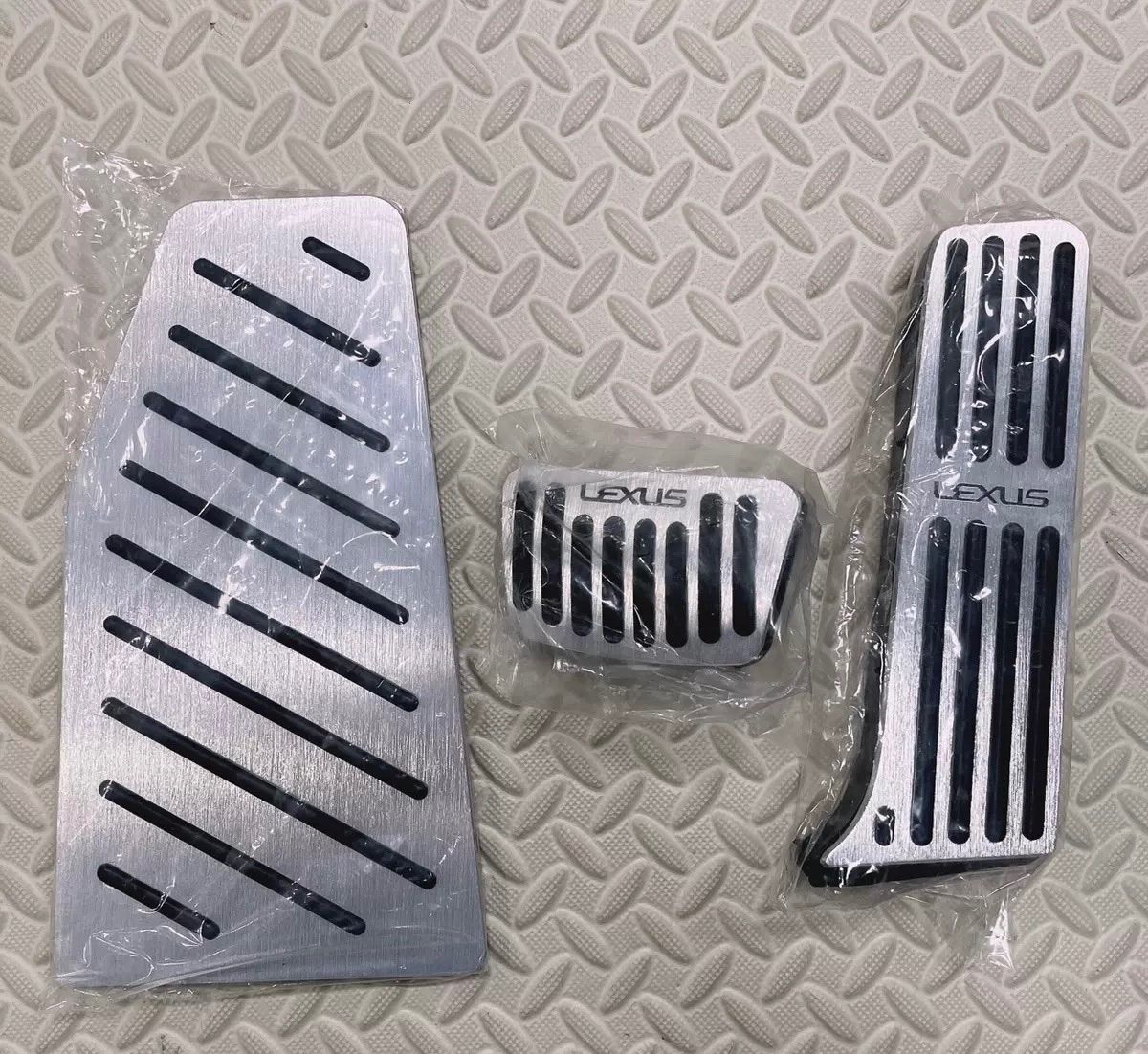 LEXUS 専用 アルミペダルセット アクセルペダル ブレーキペダル