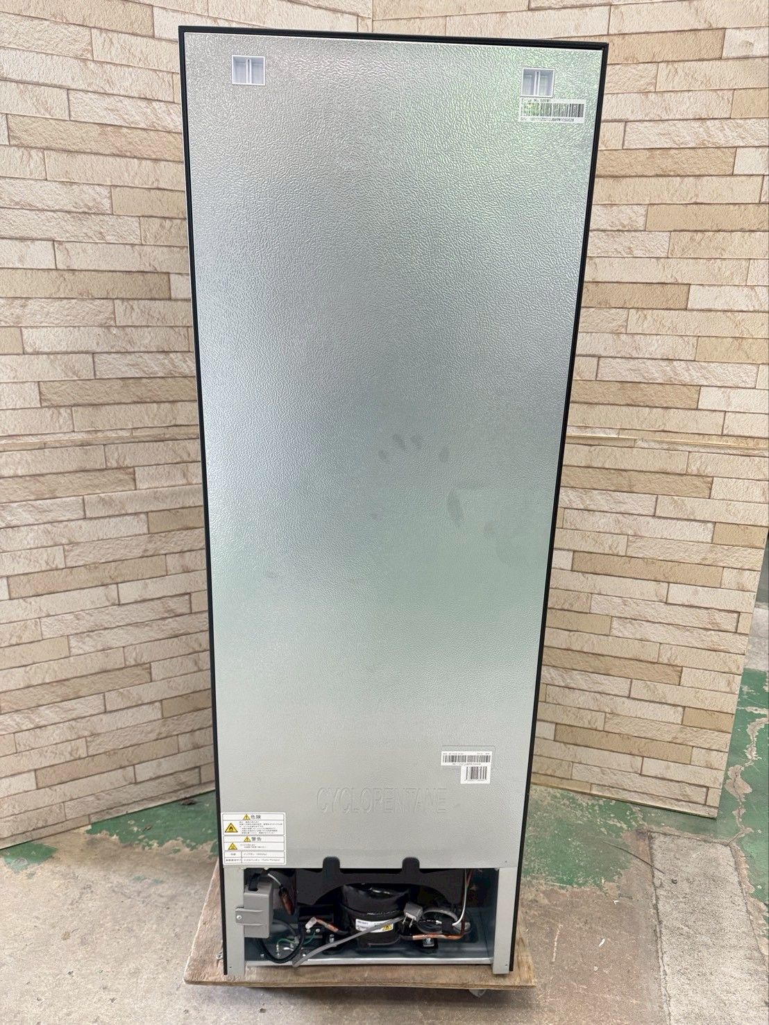 【高年式】大阪送料無料★3か月保障★2025年★HR-D1701B★IR1014 高年式】大阪送料無料☆3か月保障付き☆冷蔵庫☆ハイアール