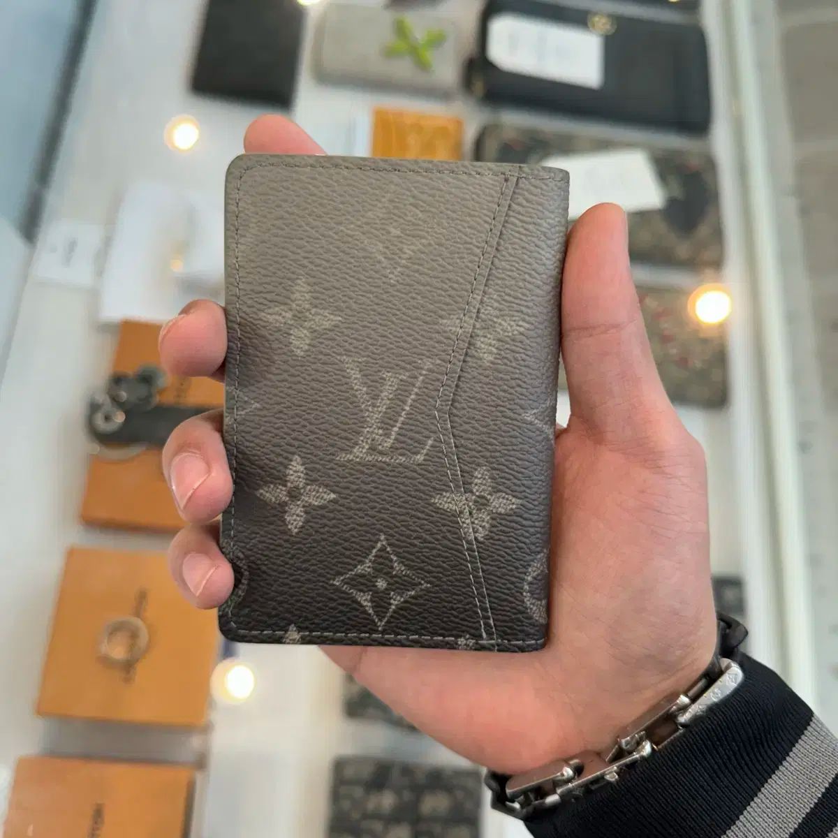 Louis Vuitton ルイヴィトン グラデーション オーガナイザー カーキ
