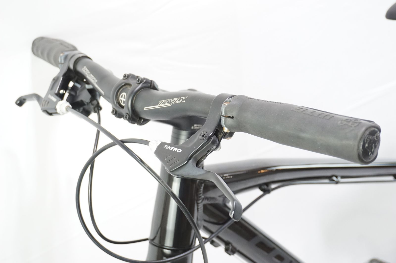 モデル クロスバイク