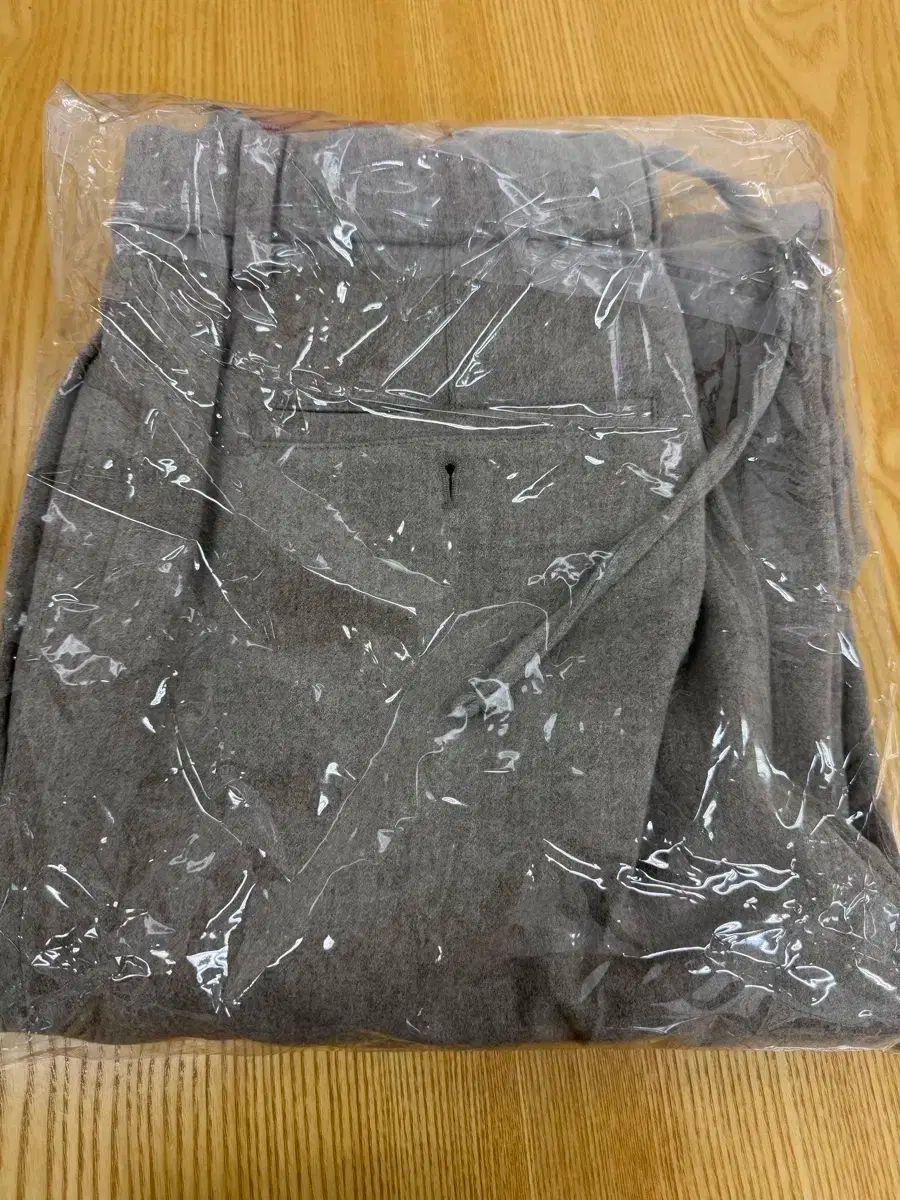 ワイドパンツ 実32