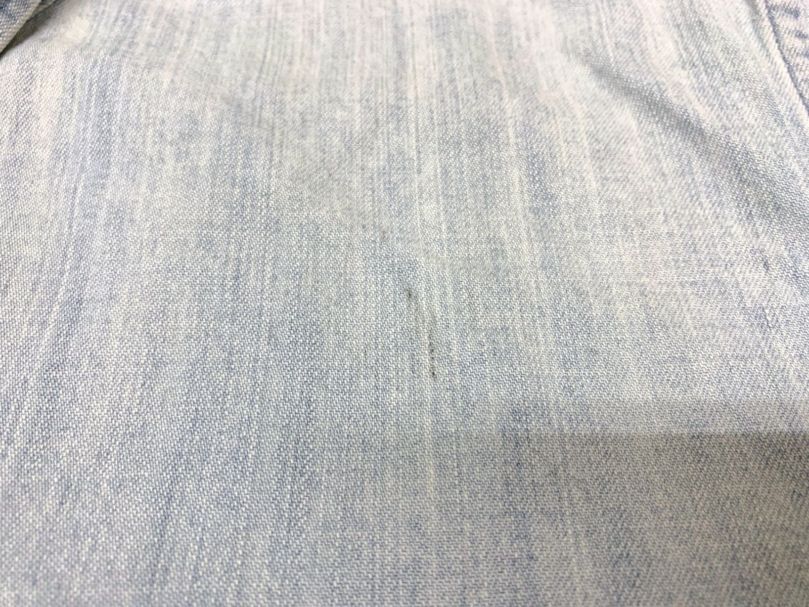 BALENCIAGA バレンシアガ デニム 長袖シャツ バックロゴ ボタンダウン ユーズド加工 509534 TYE24 39 ブルー メンズ 036 WWW_KARIMZIABAT_FR