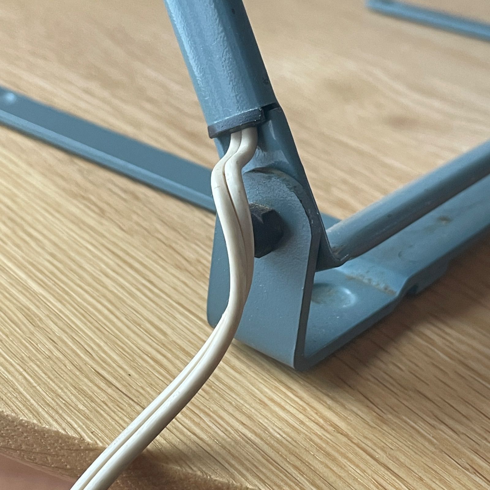 デスクランプ ライト