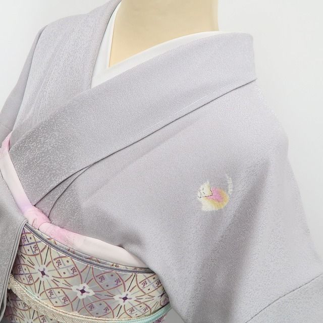 ❁tomihisa❁ 猫 着物 正絹 兎にも角にも猫が好き お洒落小紋で今をときめく華となる”仕付け糸付 小紋 5584 WWW_SMP1DAWEKUDUS_SCH_ID