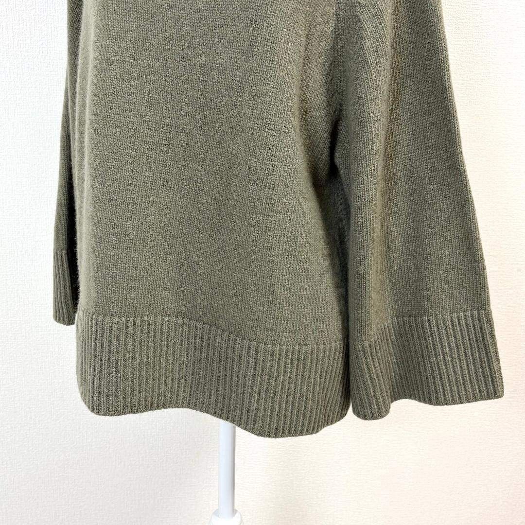 タートルネックニット