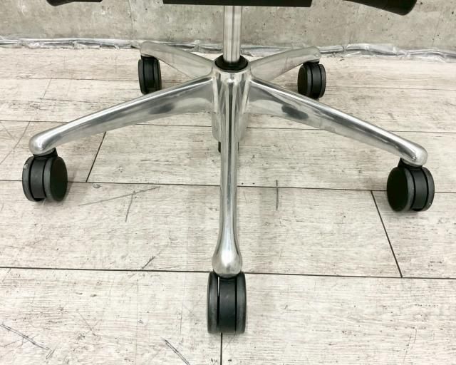 オカムラ okamura 製 サブリナC854BW FSZ3 KC MARWIL-DEMENAGEMENTS_CH