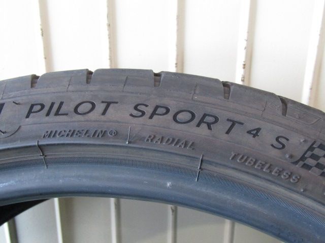  2本 ミシュラン パイロットスポーツ4 S フェラーリ承認 245 35 R 20 20インチ サマータイヤ ノーマルタイヤ