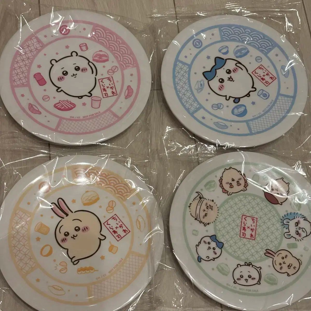 ちいかわ くら寿司 お皿 くら寿司オリジナル！ちいかわデザインの寿司