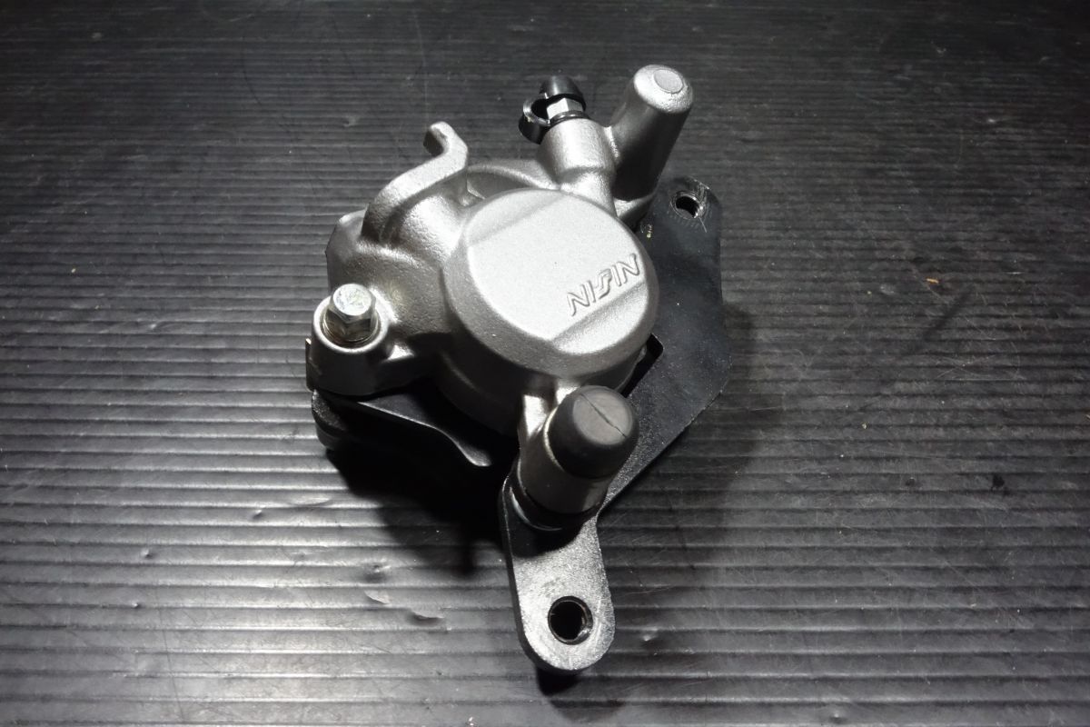 専用　ブラック フロントブレーキキャリパー ホンダ 純正 スーパーカブC125/JA48/JA58