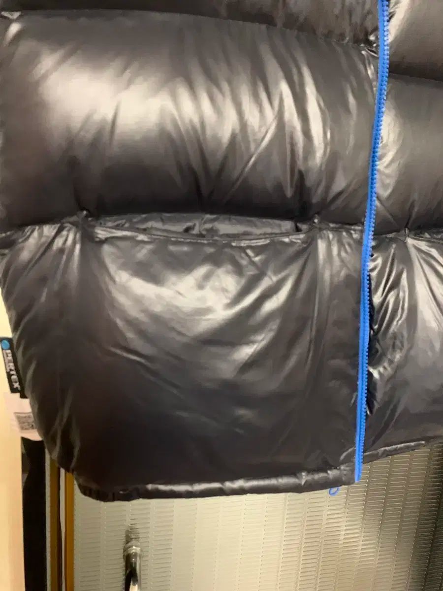 thisisneverthat ダウン ベスト ブラック L