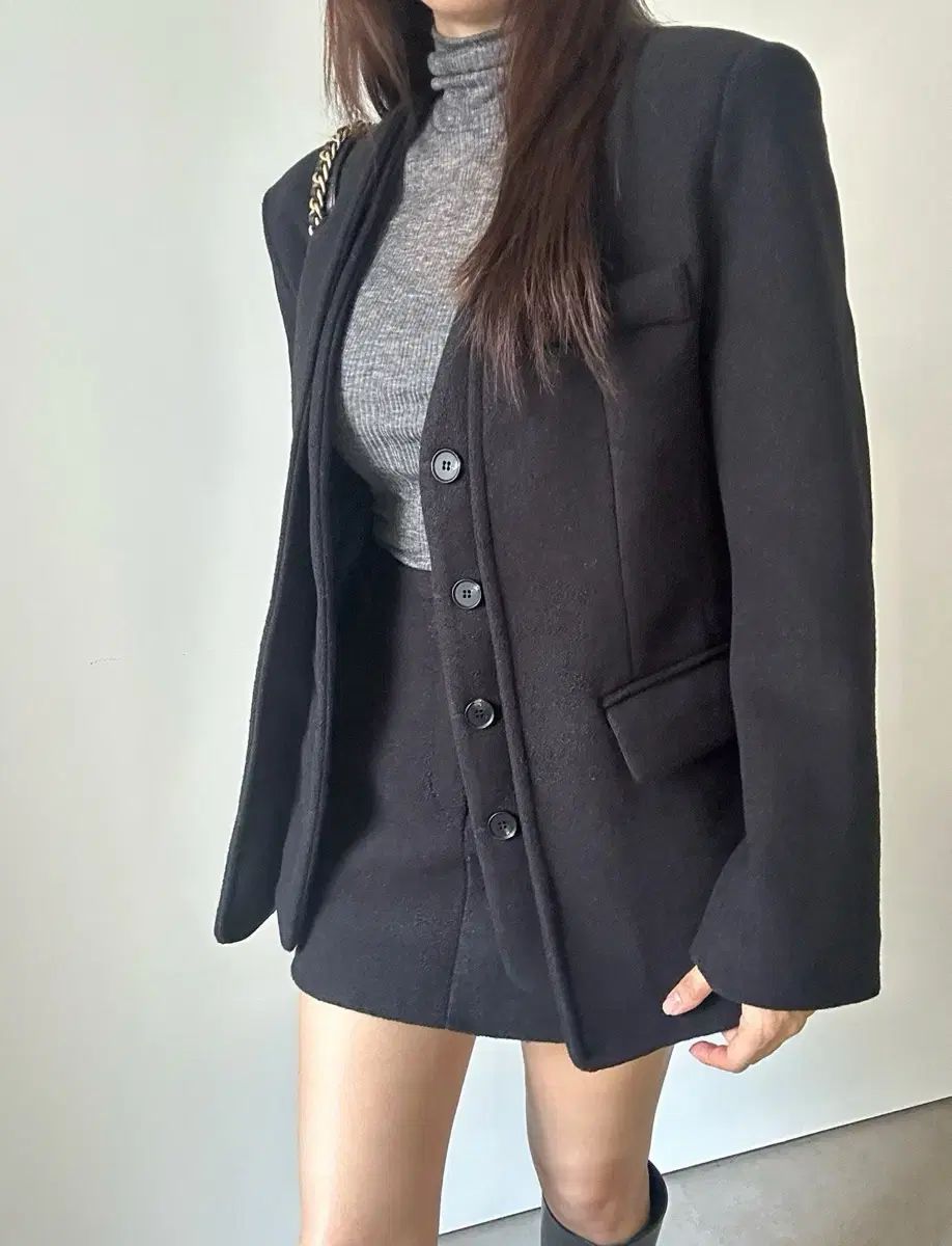ウール ジャケット スカート セットアップ アイ ブラック WWW_MERCADOAVALIA_COM_BR