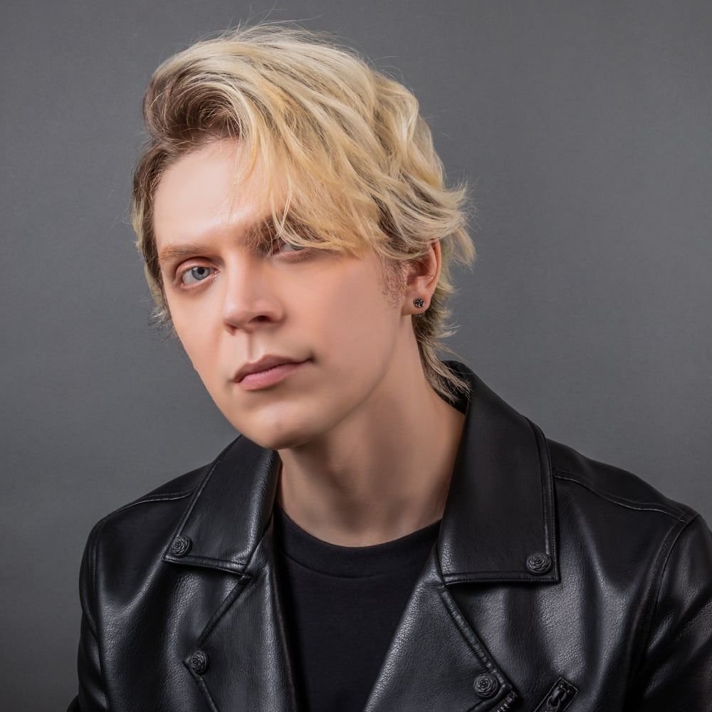 クラウンキャッチクロスピアス アルテミスキングス