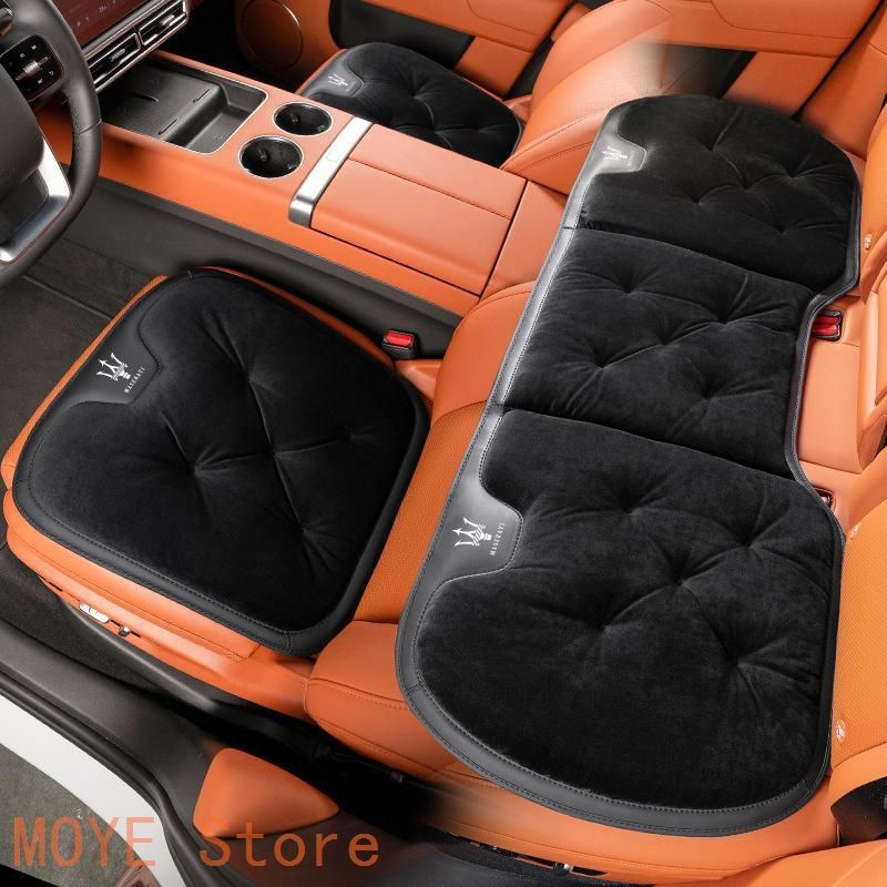 マセラティ Maserati ブラック 車用 前座席用2枚 後部座席用1枚 シートクッション 座布団 シートカバー フランネルの表面 冬の座布団 滑り止め zd1104