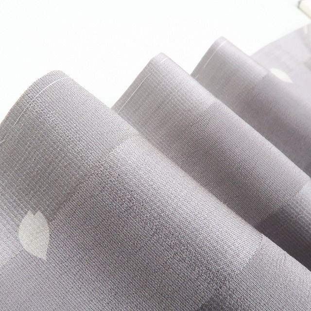 ❁tomihisa❁ 桜 市松 着物 正絹 桜を湛えて季節を綴れば創作お召に木の芽張る”仕付け糸付 お召 5517