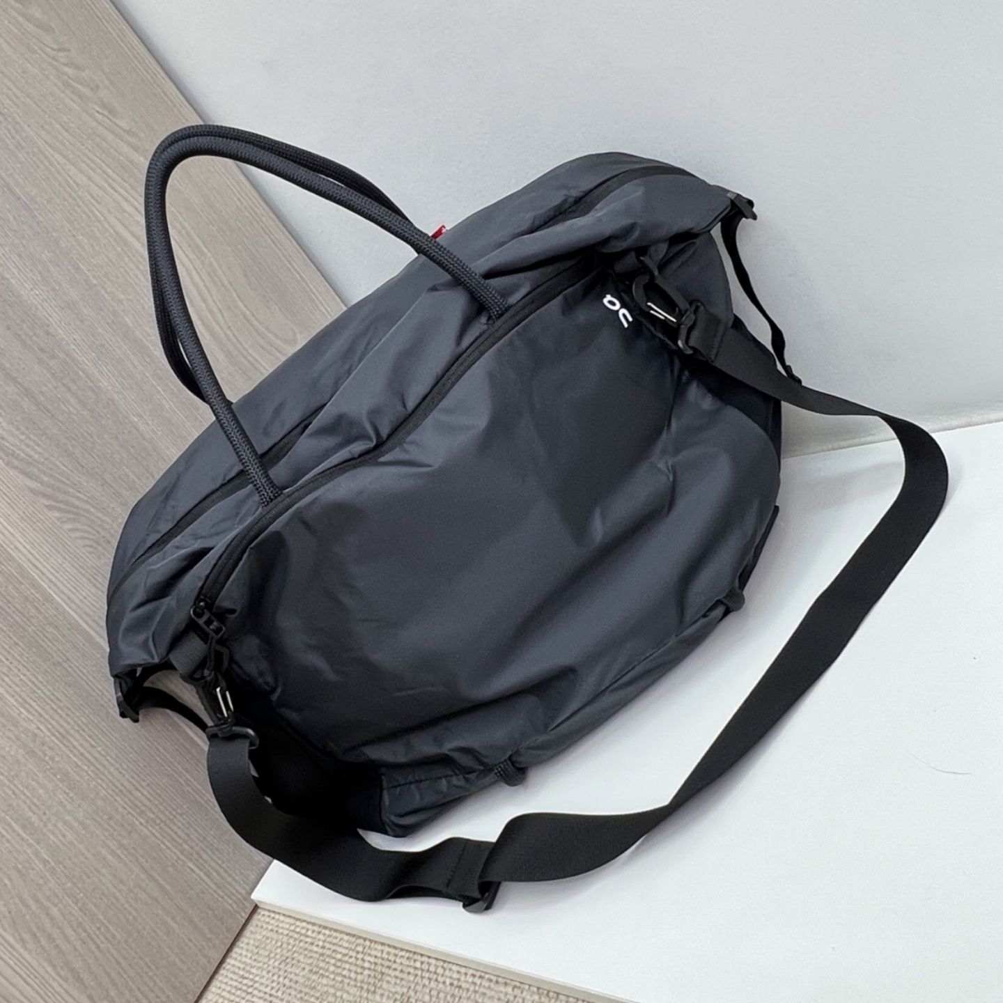 On Track Pack 35L Lite オン トラックパック ショルダーバッグ 35L