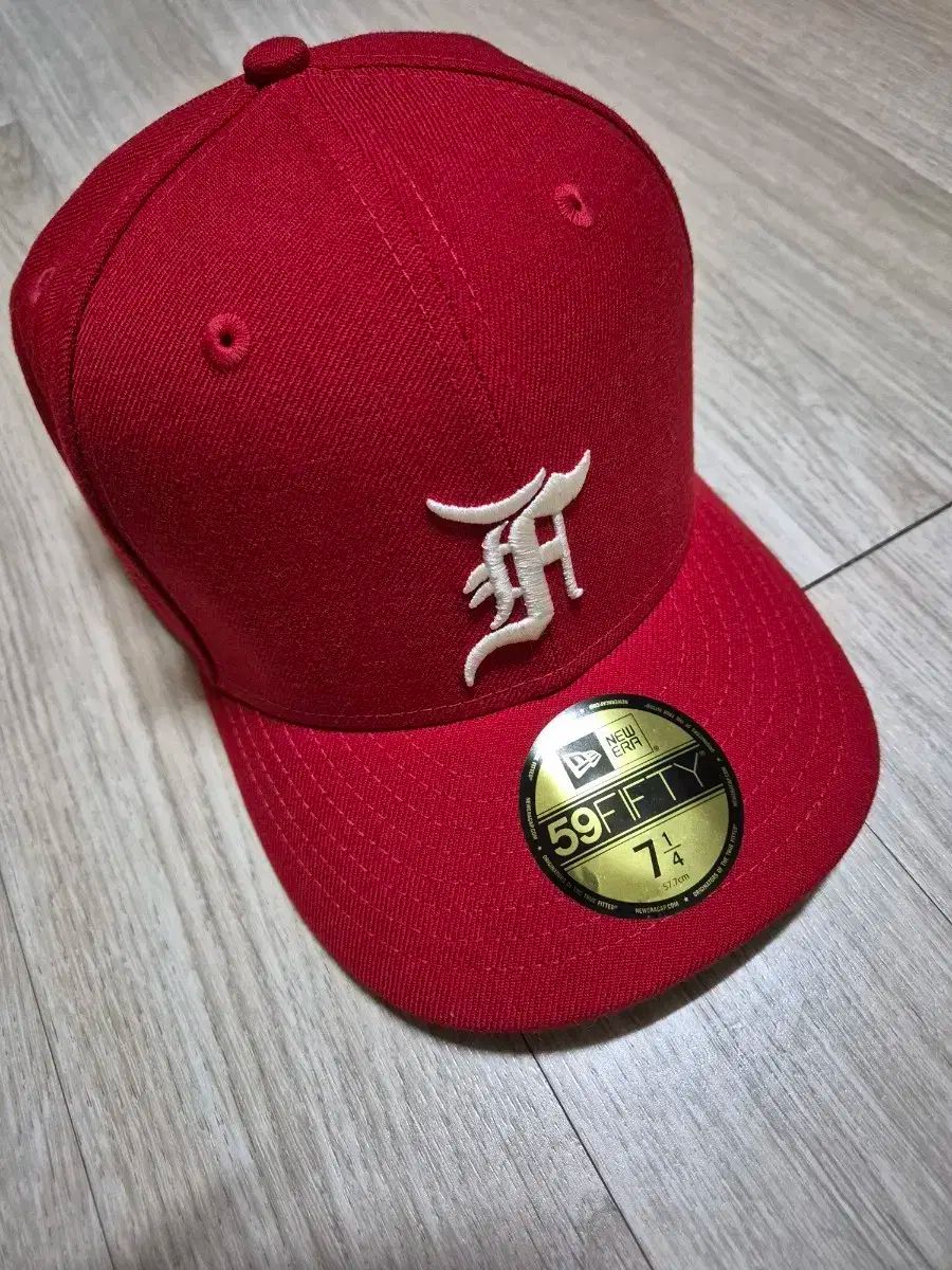 フィアオブゴッド ニューエラ 59Fifty レッド ウール帽子 7 1 4