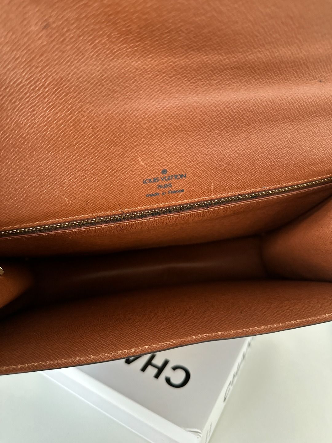 ヴィトン モノグラム