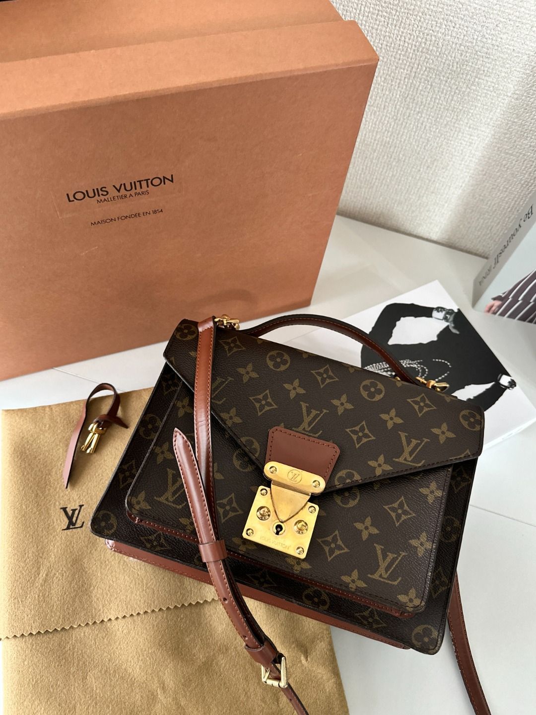 Louis Vuitton ルイ ヴィトン モノグラム モンソー ブラウン ハンドバッグ