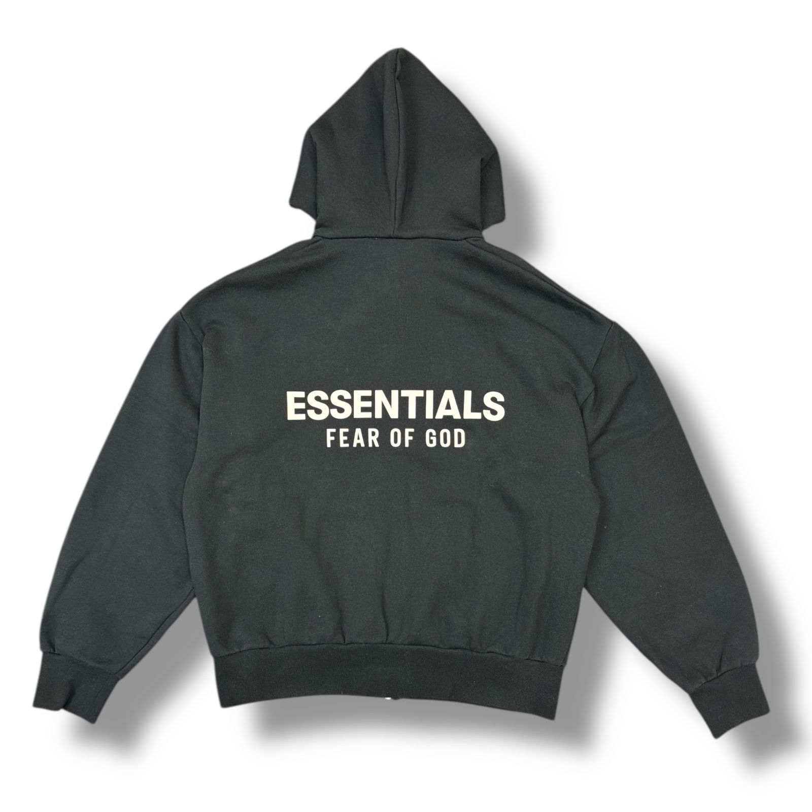 参考上代31900円 FEAR OF GOD ESSENTIALS 25AW CLASSIC FIT FLEECE ZIP UP HOODIE クラシックフィットジップアップフーディー フィアオブゴッド エッセンシャルズ ブラック S 1867Ｍ6