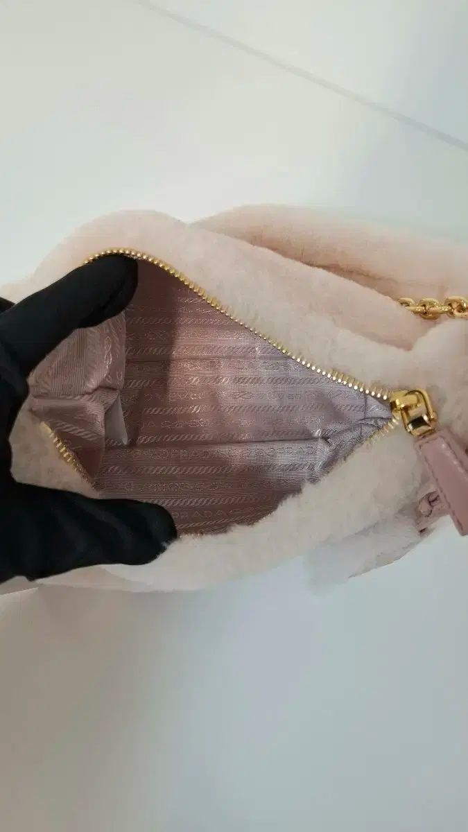 プラダ Shearling